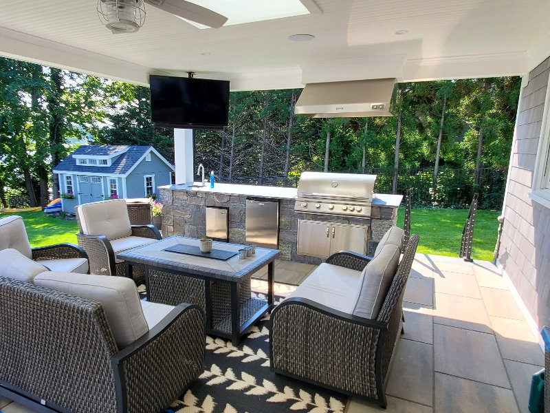 outdoor kitchen under pavilion